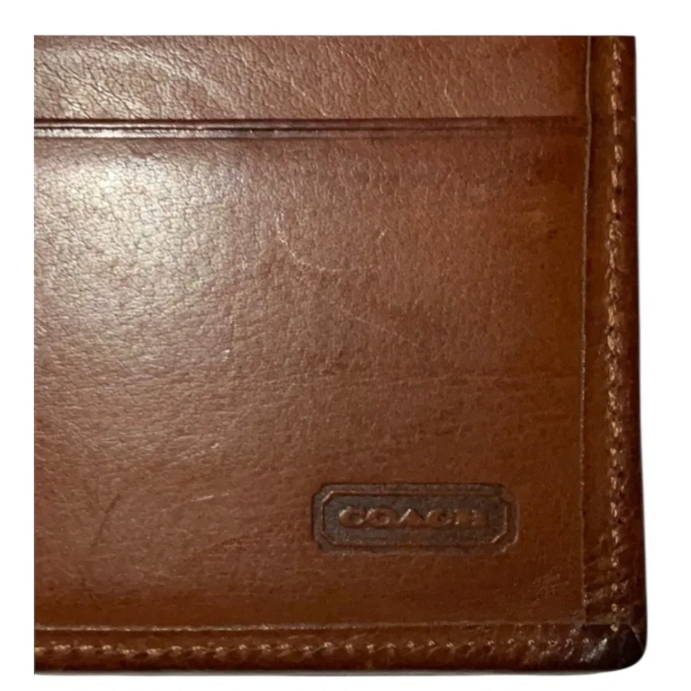1970 Coach Vintage Leather  Travel Wallet / Passport carrier over 50 years old - Picture 3 of 4